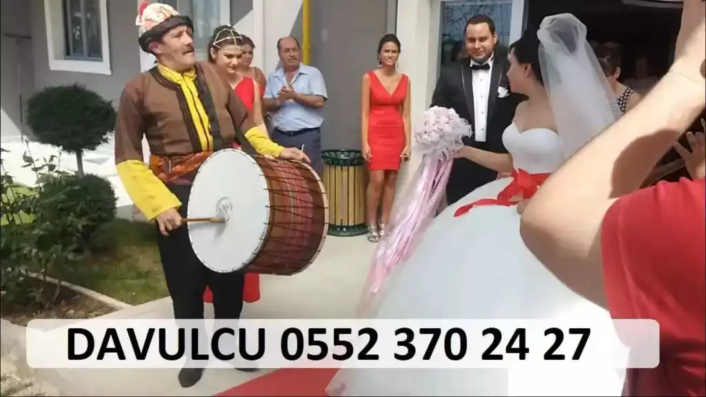 Düğüne davul zurna