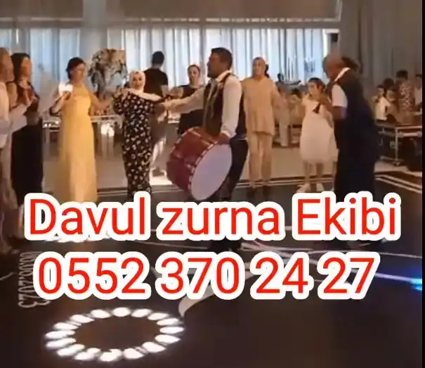 Düğünlerimizde Davullu Zurnalı Halaylar ve Oyun Havaları